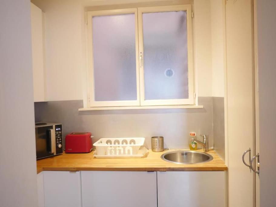 Ixelles: Superbe Appartement, Idealement Situe Brussels Ngoại thất bức ảnh