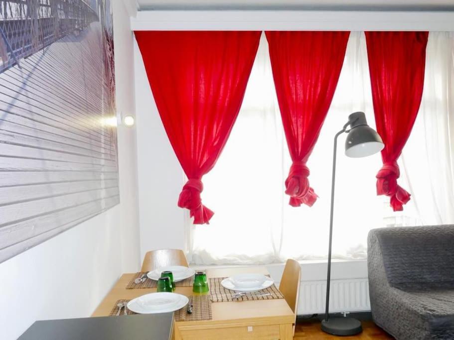 Ixelles: Superbe Appartement, Idealement Situe Brussels Ngoại thất bức ảnh